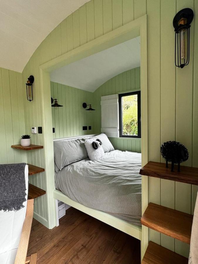 Hettie Luxury shepherds hut Semley Buitenkant foto